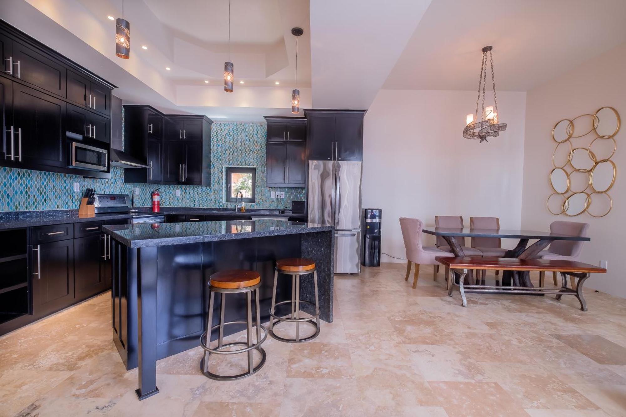 Diamante Beachfront Suites سان بيدرو المظهر الخارجي الصورة