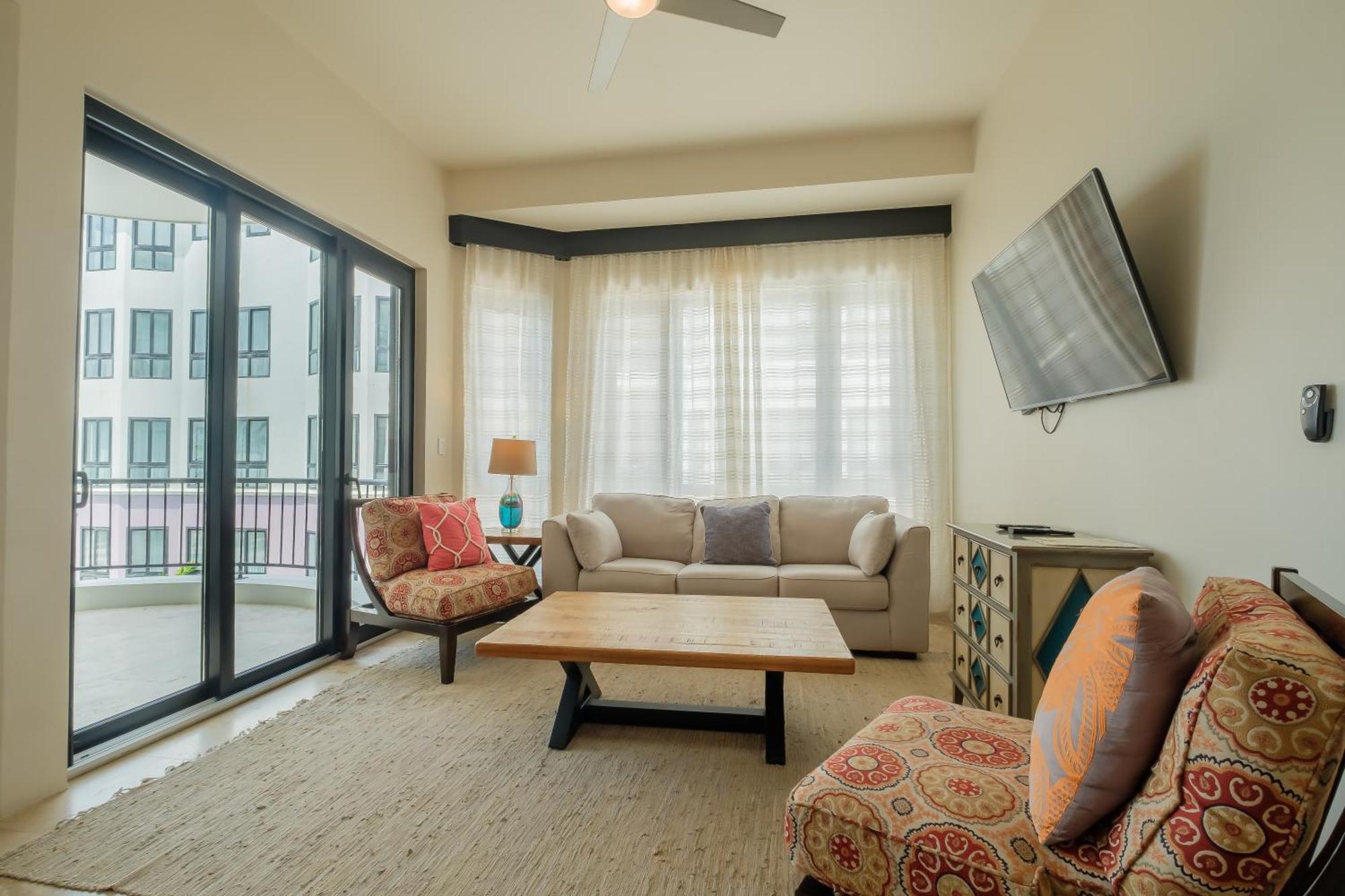 Diamante Beachfront Suites سان بيدرو المظهر الخارجي الصورة
