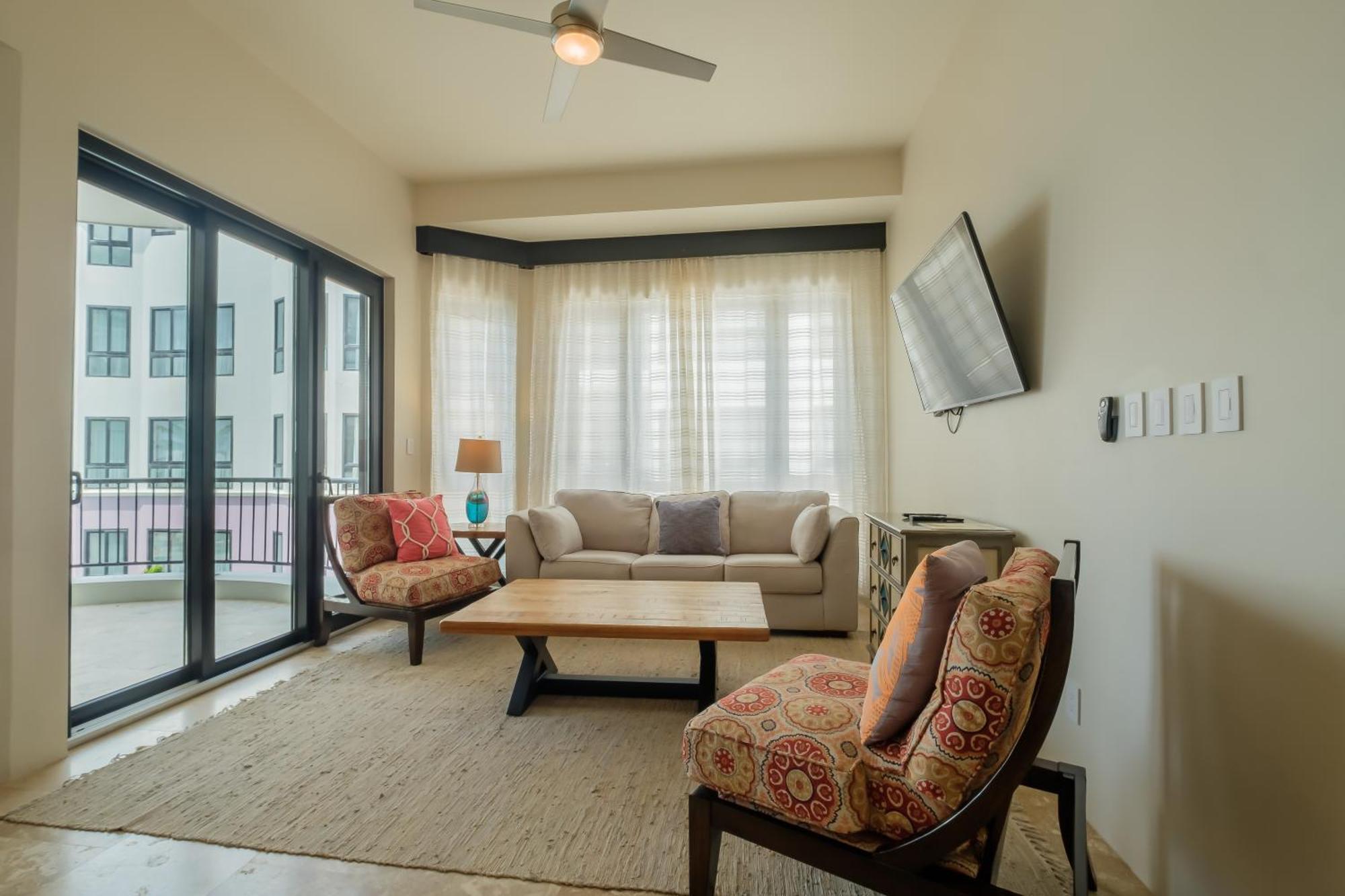 Diamante Beachfront Suites سان بيدرو المظهر الخارجي الصورة